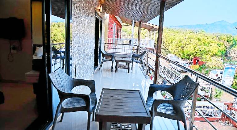 DV INNS FARMVILLA - Besides Strawberry Farms — photo 3