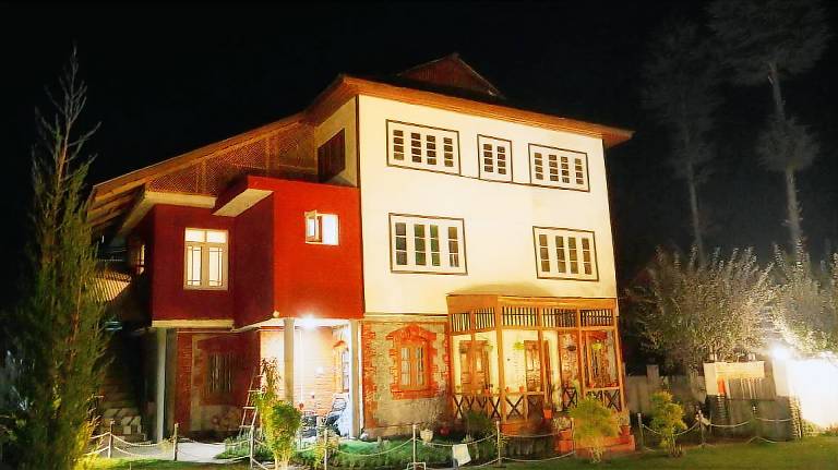 Apartment  Srinagar