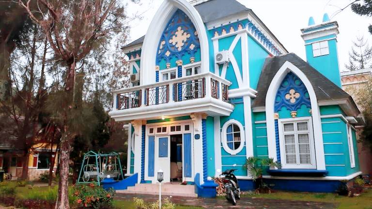Villa with pool in Bandung