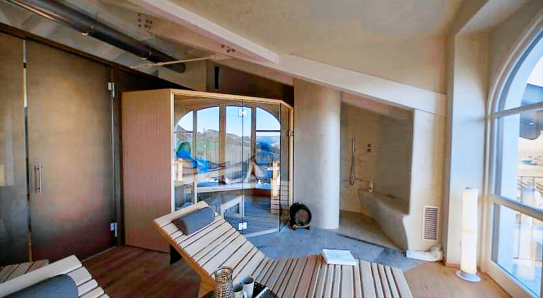 Farm with pool, terrace & garden — photo 4