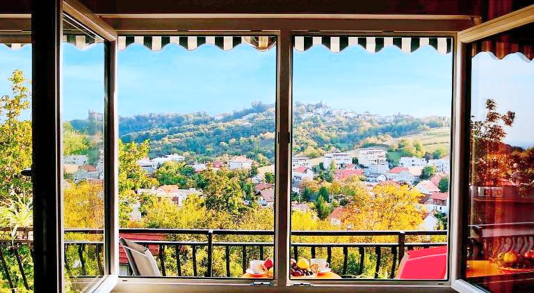 Rental apartment with hot tub in Zagreb