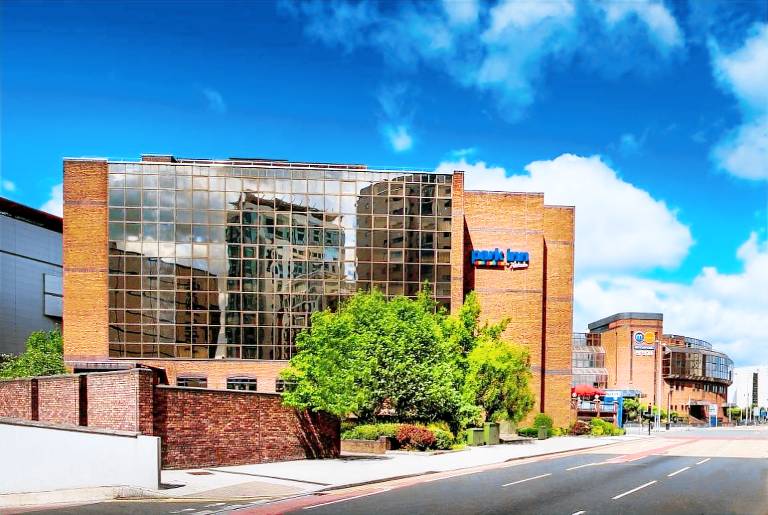 Park Inn By Radisson Cardiff City Centre — photo 3
