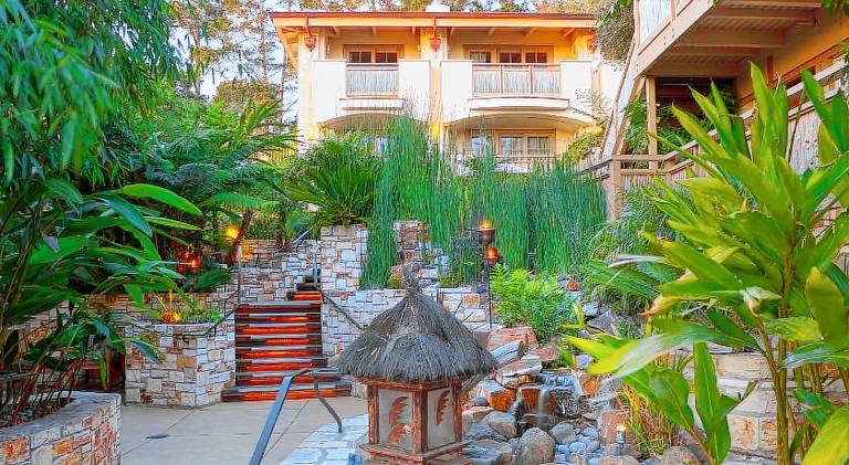 Tradewinds Carmel — photo 3