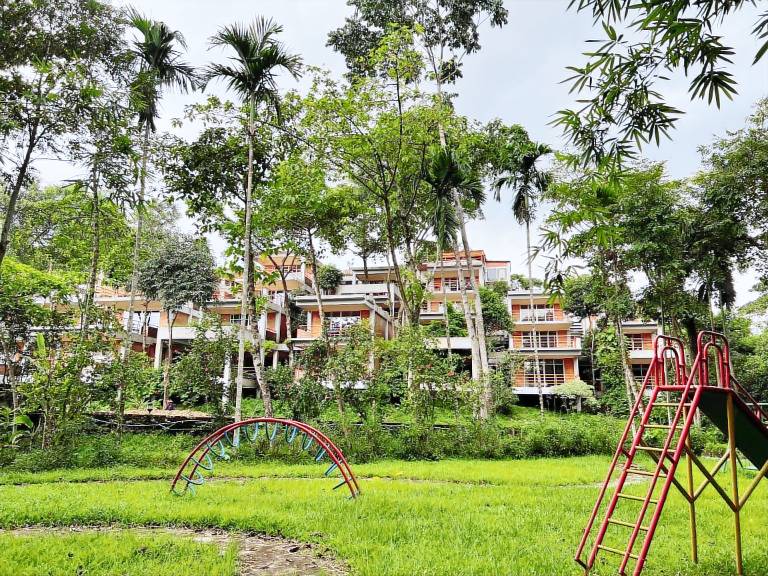Resort Bahar (Thana H.q.)