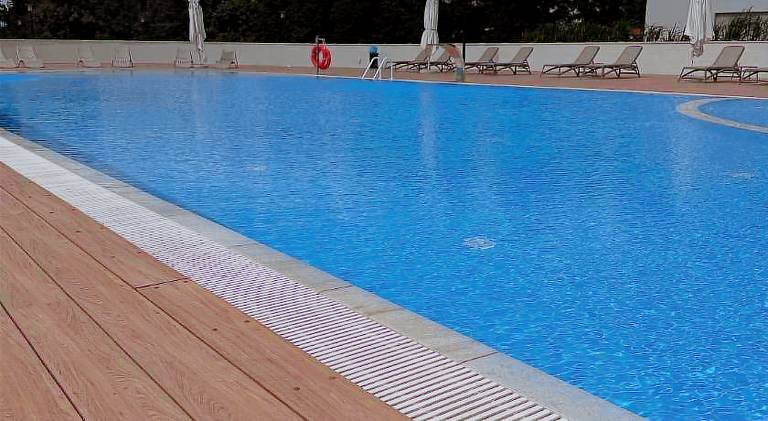 Villa with jacuzzi & pool — photo 5