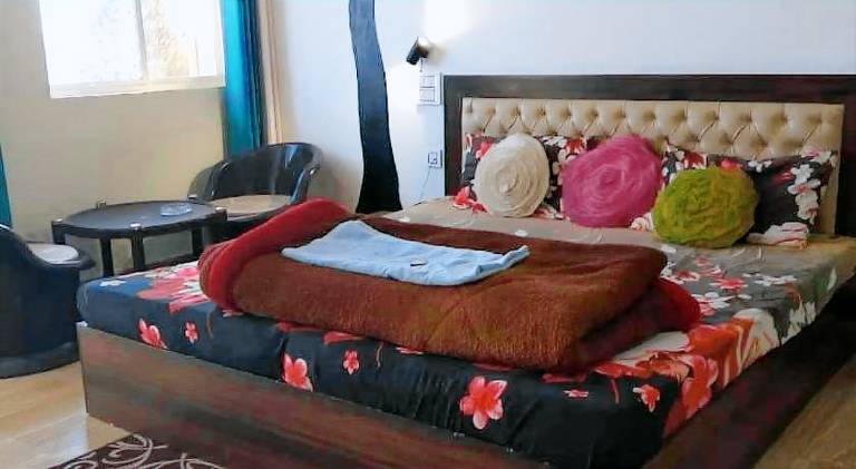 Joshi Holiday Home Stay