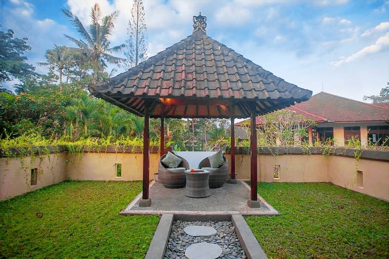 Charming house with garden & pool | Perfect for remote work | Dogs allowed — photo 4