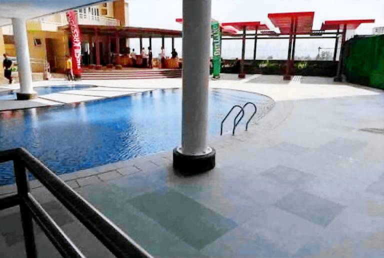 Big rental apartment with yard & pool | Good for workation | Pets allowed — photo 3