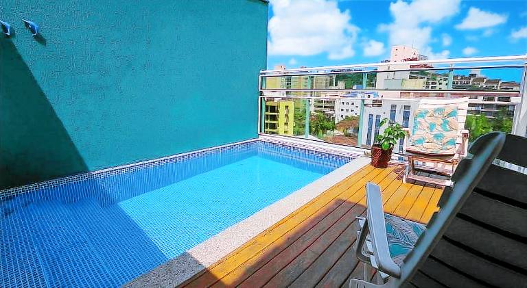 Holiday apartment with pool — photo 2
