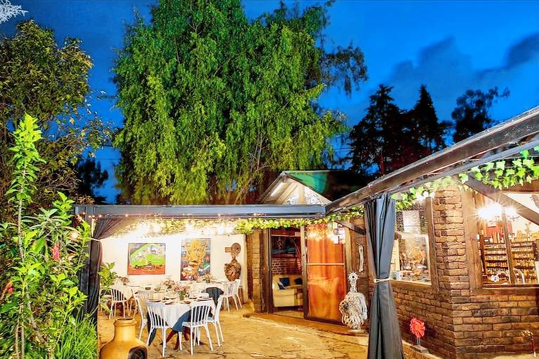 LA COLINA Hotel Cottage