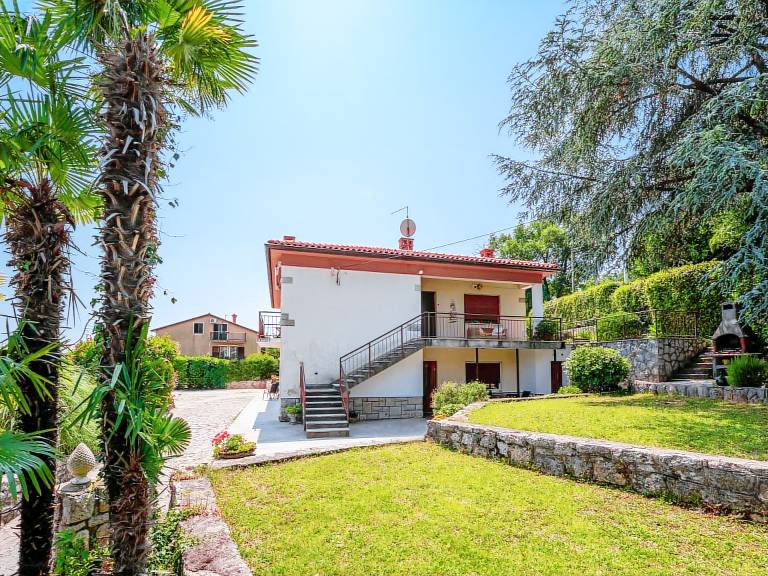 Beautiful holiday apartment with terrace, BBQ & yard | Sea view | Beach nearby | Pet-friendly — photo 5