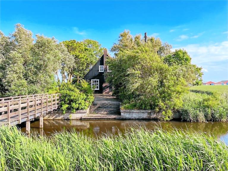 Luxusvilla am Deich f&uuml;r 16 Personen mit Hottub