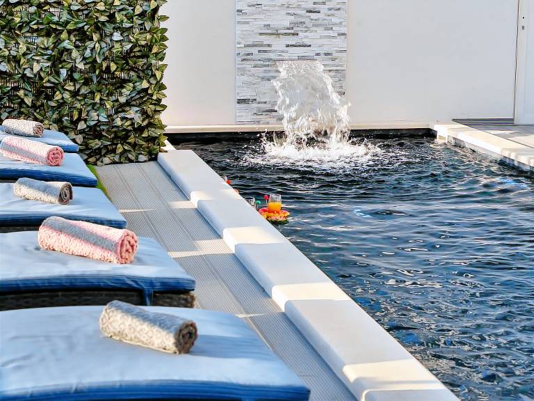 House with private pool, barbecue & terrace | Nature view — photo 3