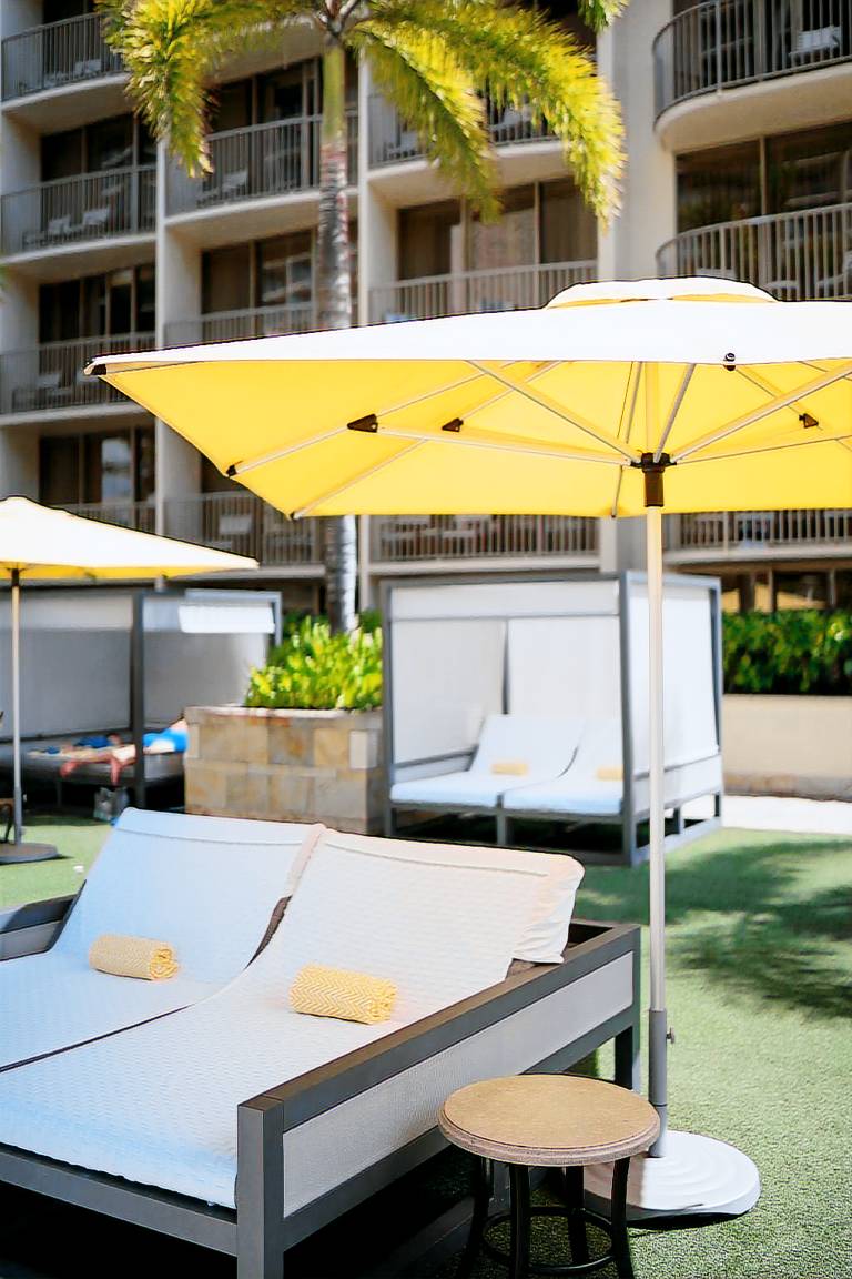 Embassy Suites by Hilton Waikiki Beach Walk — photo 4