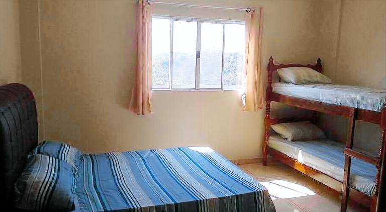 Apartment with 1 room for 6 persons in Aparecida