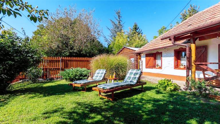 Apartman  Kehidakustány