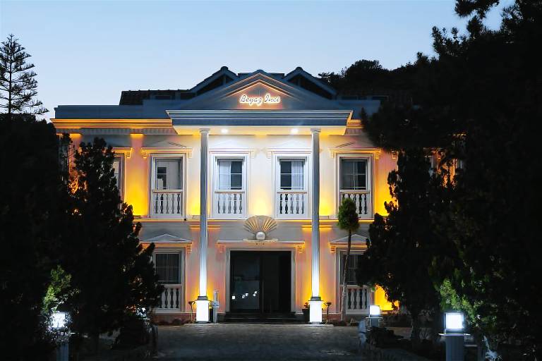 BEYAZ İNCİ OTEL in Datça