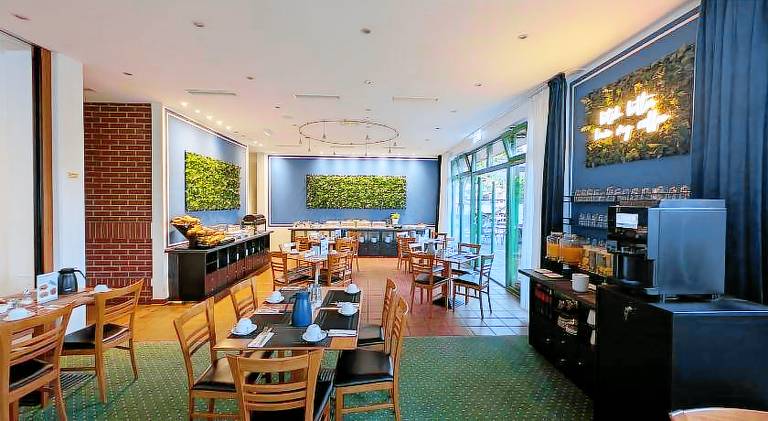 Acron-Hotel Quedlinburg — photo 3