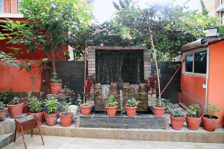 Apartment with yard & barbeque — photo 5
