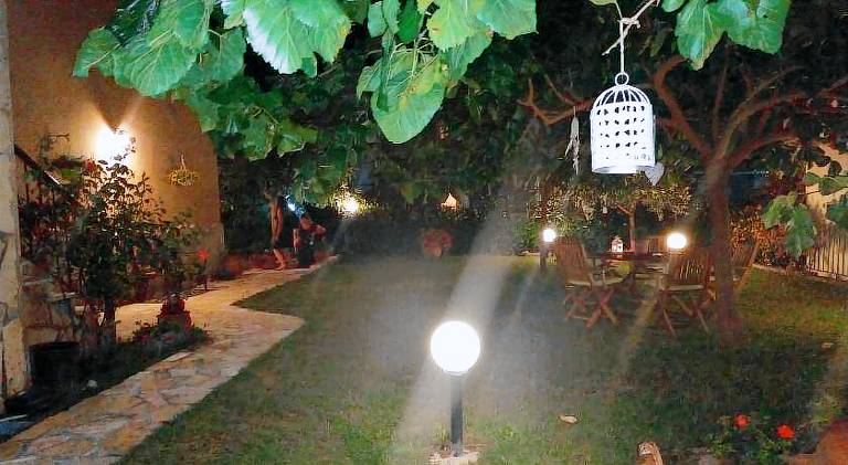 Beautiful apartment with yard | Pets allowed in Kas