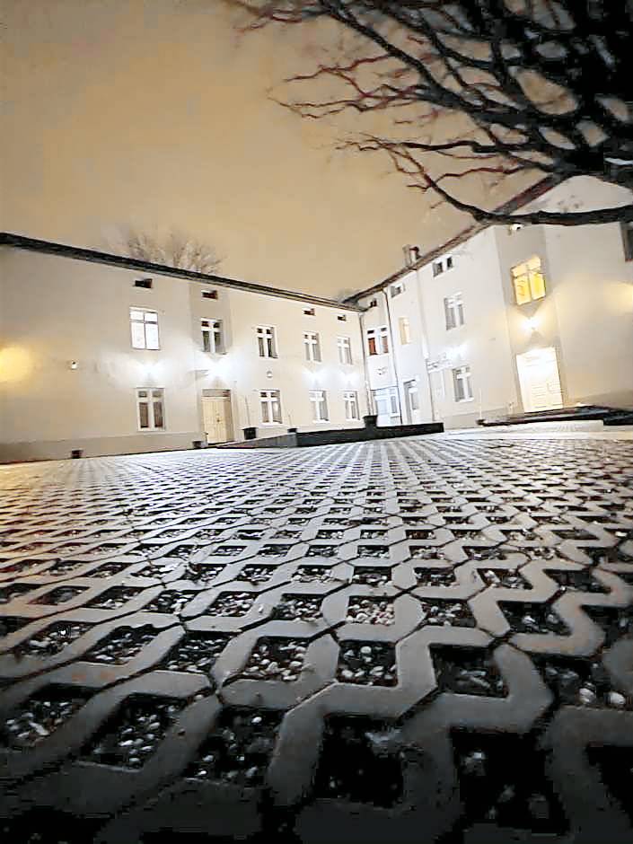 Aparthotel Dabrowa Gornicza