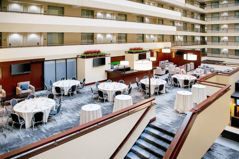 Embassy Suites by Hilton Detroit Troy Auburn Hills — photo 4