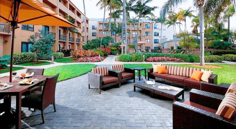 Sonesta Select Miami Lakes — photo 4