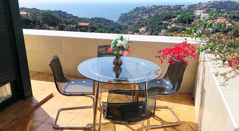 Villa with pool, grill & terrace — photo 5