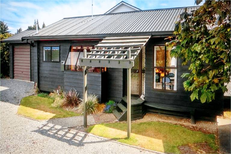 House Te Anau