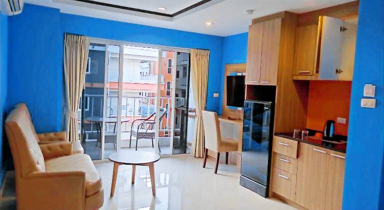 Rental apartment with pool | Close to Big Buddha | Pet-friendly in Pattaya