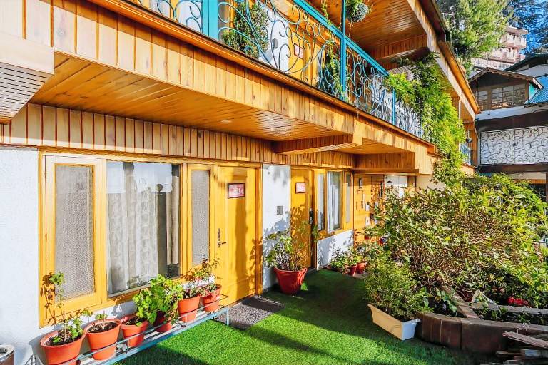 Hotel Mongas in Dalhousie