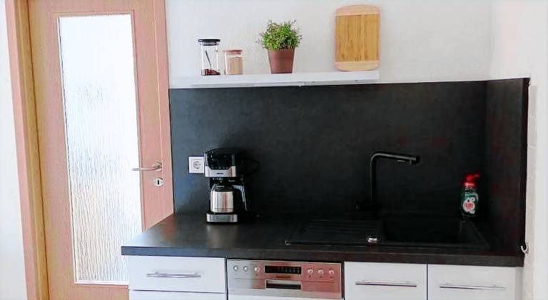 Apartment with 1 room for 4 persons — photo 4
