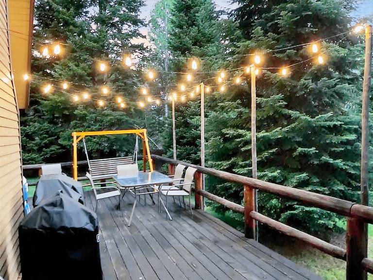 KABINO: NEW! Hot tub DogsOK Fire Pit On trails 20 min to Yellowstone — photo 4