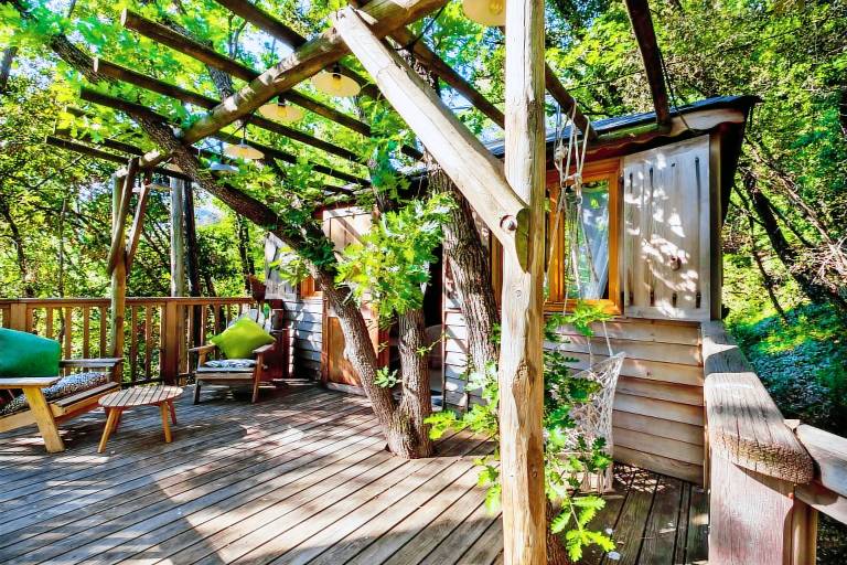Holiday Treehouse "Shere Khan" with Shared Pool, 2 Private Terraces & Wi-Fi — photo 3
