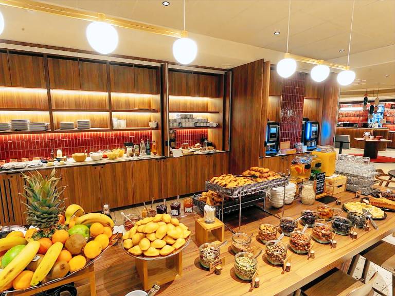 Novotel Nantes Centre Bord de Loire in Malakoff