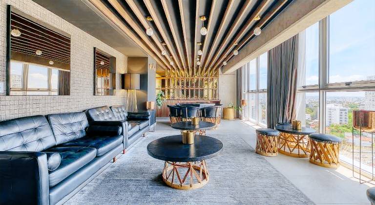 Rental apartment with pool & patio — photo 4