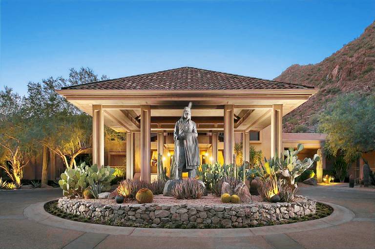 The Canyon Suites at The Phoenician a Luxury Collection Resort Scottsdale