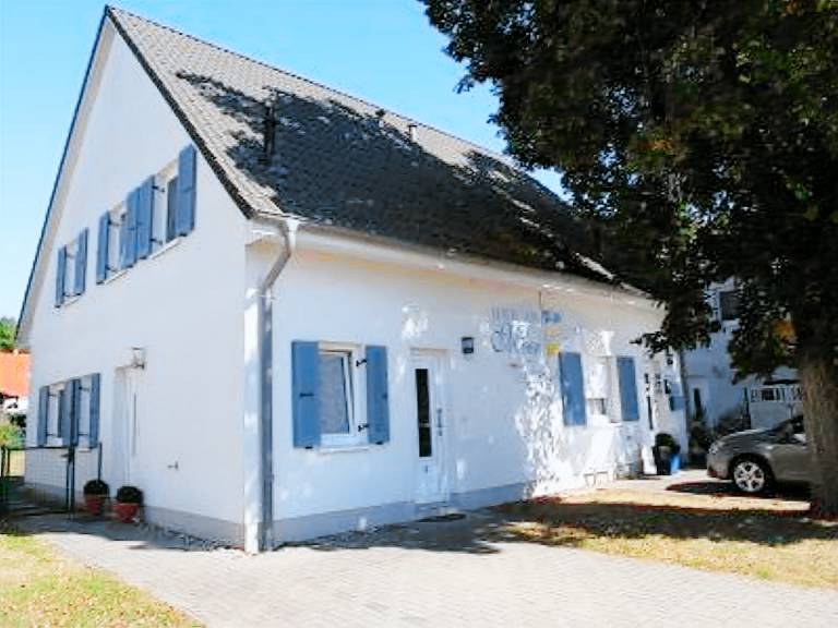 Hus Glowe