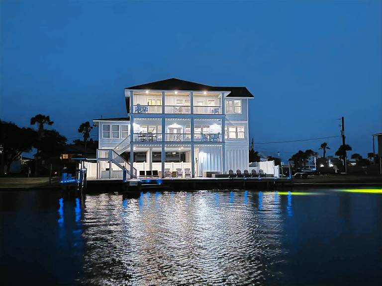 House  Rockport