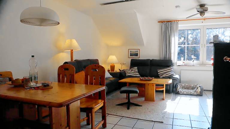 Komfortable Ferienwohnung mit Balkon und Kaminofen in Petersdorf — photo 5