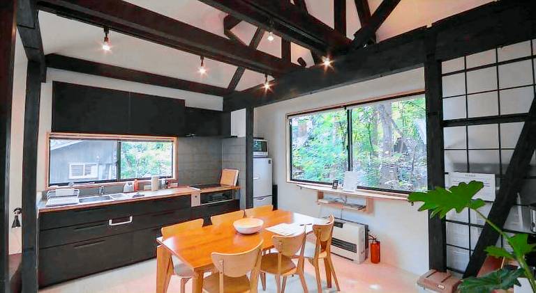 Chalet with 2 rooms for 5 persons — photo 4