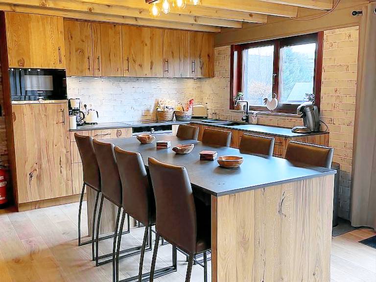 House with patio & barbeque — photo 4
