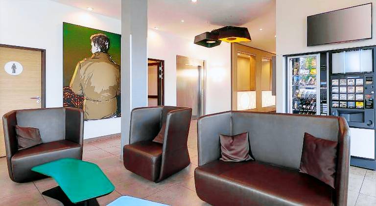 B&B Hotel Duisburg Hbf-Sud — photo 5