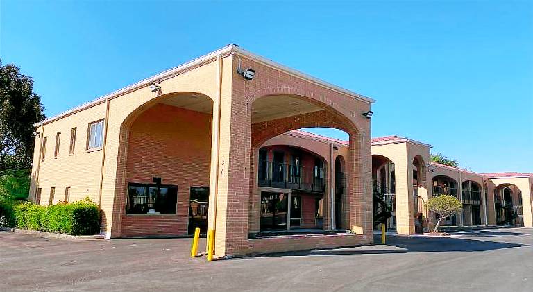 HomeLodge Newnan — photo 2