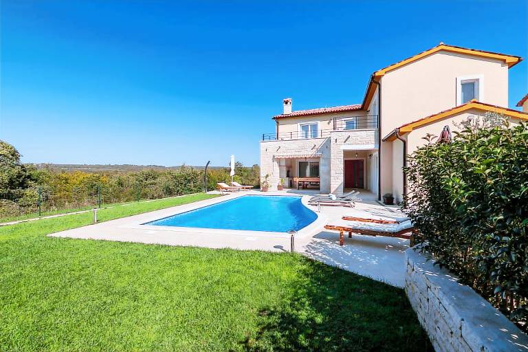 Vila Matohanci