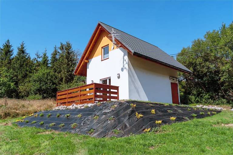 Vacation home with barbeque & patio — photo 3