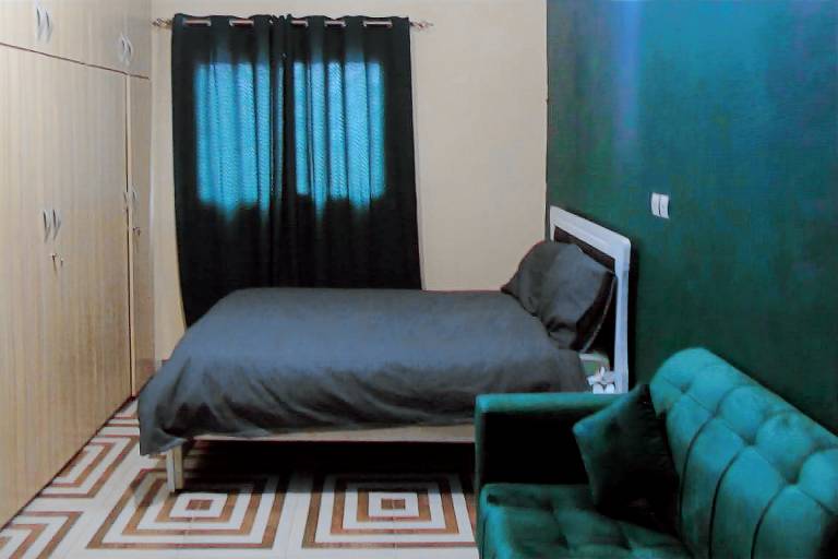 Apartment with barbeque & garden — photo 2