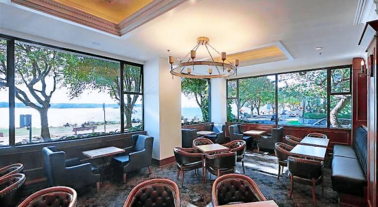 The Sylvia Hotel — photo 4