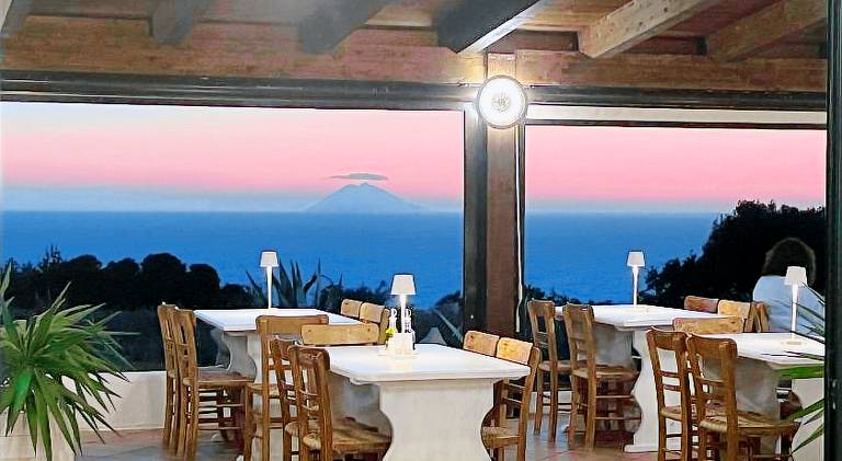 Ninea Panoramic Family Apartments - large pool with sea view in Ricadi