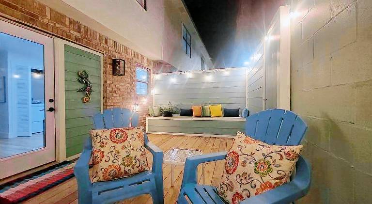 House with 2 rooms for 6 persons in Gulf Shores, AL